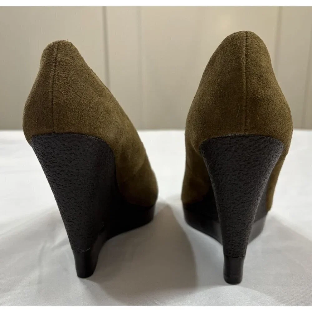 Michael Kors Womens Green Suede Leather Wedge Heels Size 6